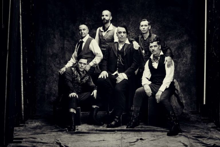 Rammstein Pressefoto 2019 (Jes Larsen)