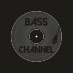 Logo Bass Channel Schallplattenspieler schwarz